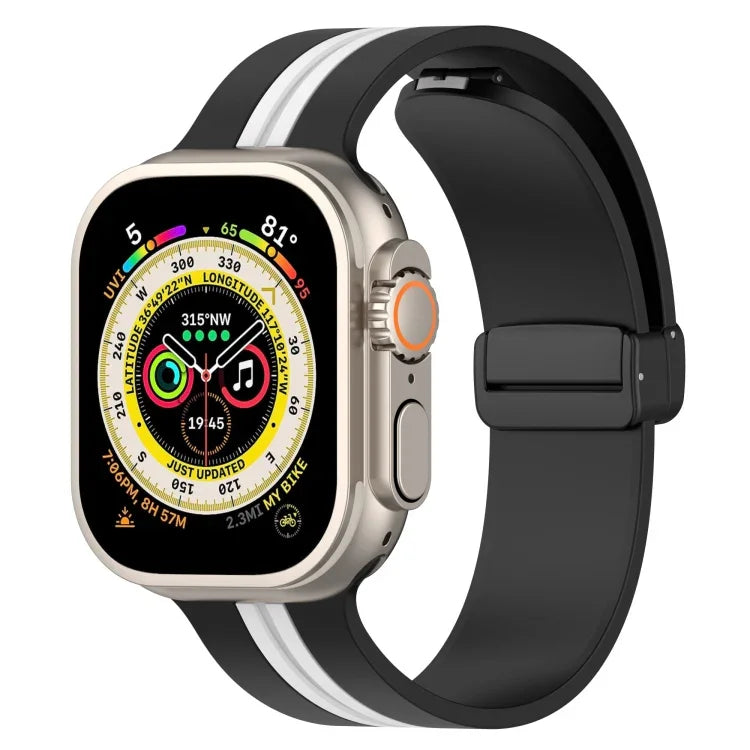 Zweifarbiges Silikonarmband mit Magnetverschluss, passend für Apple Watch Ultra (49 mm), Apple Watch Series 8 &amp; 7 (45 mm) und Apple Watch Series 8 &amp; 7 (41 mm).