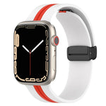 Zweifarbiges Silikonarmband mit Magnetverschluss, passend für Apple Watch Ultra (49 mm), Apple Watch Series 8 &amp; 7 (45 mm) und Apple Watch Series 8 &amp; 7 (41 mm).