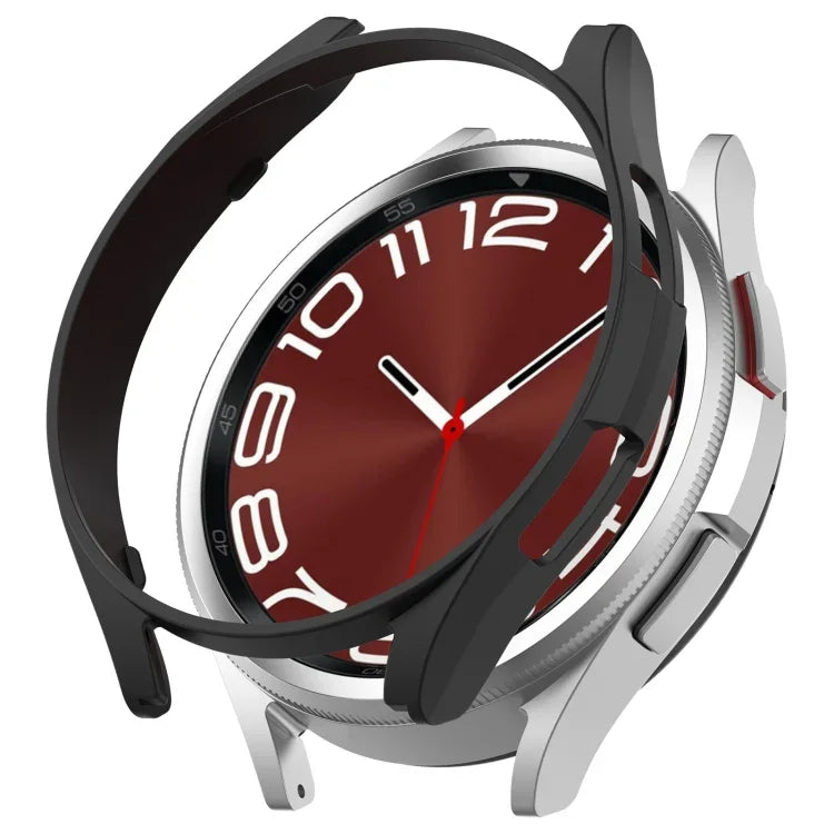 Halbseitige, hohle Schutzhülle aus Polycarbonat für Samsung Galaxy Watch 6 Classic (47 mm), Samsung Galaxy Watch 6 (44 mm), Samsung Galaxy Watch 6 (40 mm) und Samsung Galaxy Watch 6 Classic (43 mm).