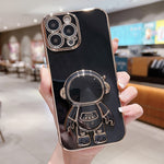 Galvanisierte Astronauten-Halterung Handyhülle, Für iPhone 17e / 16e, Für iPhone 17 Pro Max, Für iPhone 17 Pro, Für iPhone 17, Für iPhone Air, Für iPhone 16 Pro Max, Für iPhone 16 Pro, Für iPhone 16 Plus