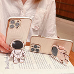 Galvanisierte Astronauten-Halterung Handyhülle, Für iPhone 17e / 16e, Für iPhone 17 Pro Max, Für iPhone 17 Pro, Für iPhone 17, Für iPhone Air, Für iPhone 16 Pro Max, Für iPhone 16 Pro, Für iPhone 16 Plus