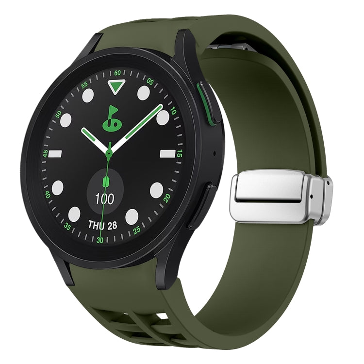 Richard Magnetisches faltbares silbernes Schnallen-Silikon-Uhrenarmband, für Samsung Galaxy Watch FE 40mm, für Sansung Galaxy Watch 5 Pro Golf Edition, für Samsung Galaxy Watch 5 Golf Edition