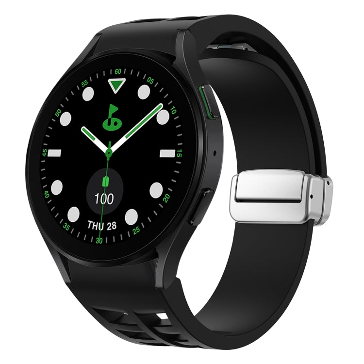 Richard Magnetisches faltbares silbernes Schnallen-Silikon-Uhrenarmband, für Samsung Galaxy Watch FE 40mm, für Sansung Galaxy Watch 5 Pro Golf Edition, für Samsung Galaxy Watch 5 Golf Edition