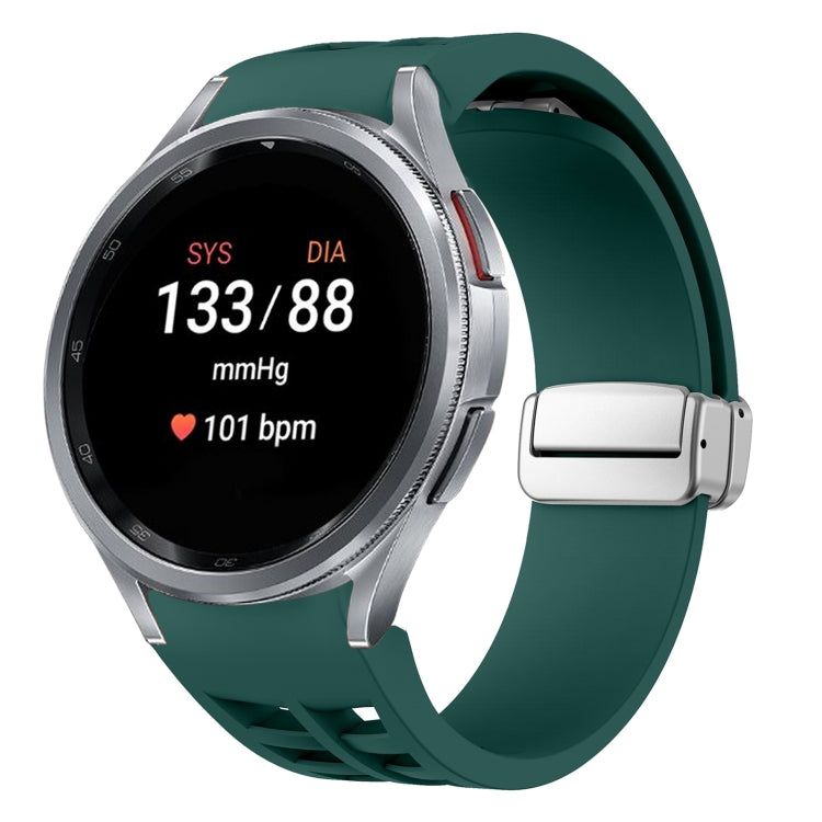 Richard Magnetisches faltbares silbernes Schnallen-Silikon-Uhrenarmband, für Sansung Galaxy Watch 5 Pro 45mm, für Samsung Galaxy Watch 7 40 / 44mm, für Samsung Galaxy Watch 6 Classic 43 / 47mm