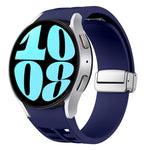 Richard Magnetisches faltbares silbernes Schnallen-Silikon-Uhrenarmband, für Samsung Galaxy Watch 6 40 / 44mm, für Samsung Galaxy Watch 5 40 / 44mm, für Samsung Galaxy Watch 4 40 / 44mm