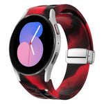 Richard Magnetisches faltbares silbernes Schnallen-Silikon-Uhrenarmband, für Samsung Galaxy Watch 6 40 / 44mm, für Samsung Galaxy Watch 5 40 / 44mm, für Samsung Galaxy Watch 4 40 / 44mm