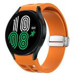 Richard Magnetisches faltbares silbernes Schnallen-Silikon-Uhrenarmband, für Samsung Galaxy Watch 6 40 / 44mm, für Samsung Galaxy Watch 5 40 / 44mm, für Samsung Galaxy Watch 4 40 / 44mm
