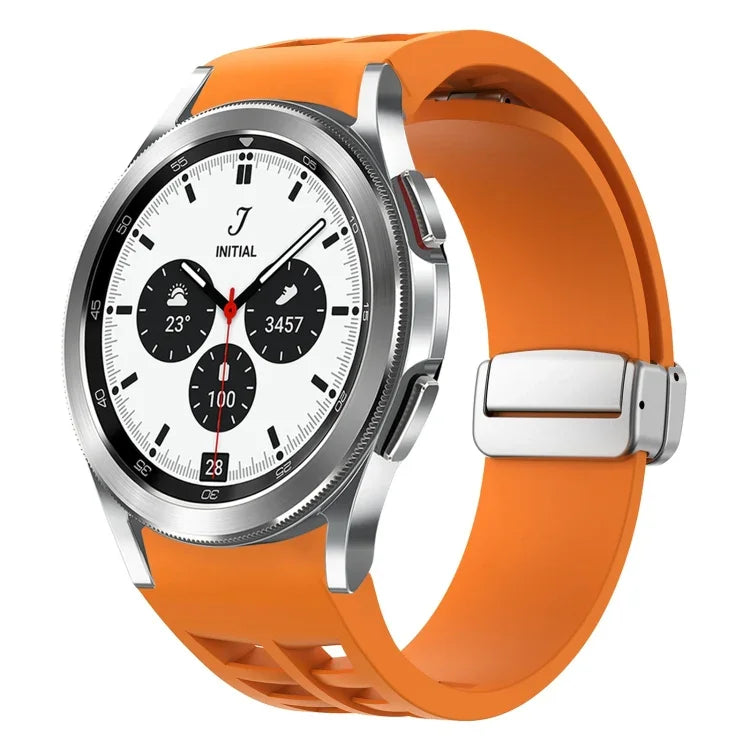 Richard Magnetisches Faltarmband aus Silikon mit silberner Schnalle, passend für Samsung Galaxy Watch 4 Classic 42/46 mm