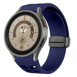 Richard magnetisches faltbares schwarzes Schnallensilikon-Uhrenarmband, für Samsung Galaxy Watch 5 40 / 44mm, für Samsung Galaxy Watch 5 Pro 45mm, für Samsung Galaxy Watch 4 40 / 44mm