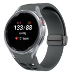 Richard magnetisches faltbares schwarzes Schnallensilikon-Uhrenarmband, für Samsung Galaxy Watch FE 40mm, für Samsung Galaxy Watch 7 40 / 44mm, für Samsung Galaxy Watch 6 Classic 43 / 47mm