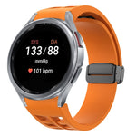 Richard magnetisches faltbares schwarzes Schnallensilikon-Uhrenarmband, für Samsung Galaxy Watch FE 40mm, für Samsung Galaxy Watch 7 40 / 44mm, für Samsung Galaxy Watch 6 Classic 43 / 47mm