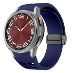 Richard magnetisches faltbares schwarzes Schnallensilikon-Uhrenarmband, für Samsung Galaxy Watch FE 40mm, für Samsung Galaxy Watch 7 40 / 44mm, für Samsung Galaxy Watch 6 Classic 43 / 47mm