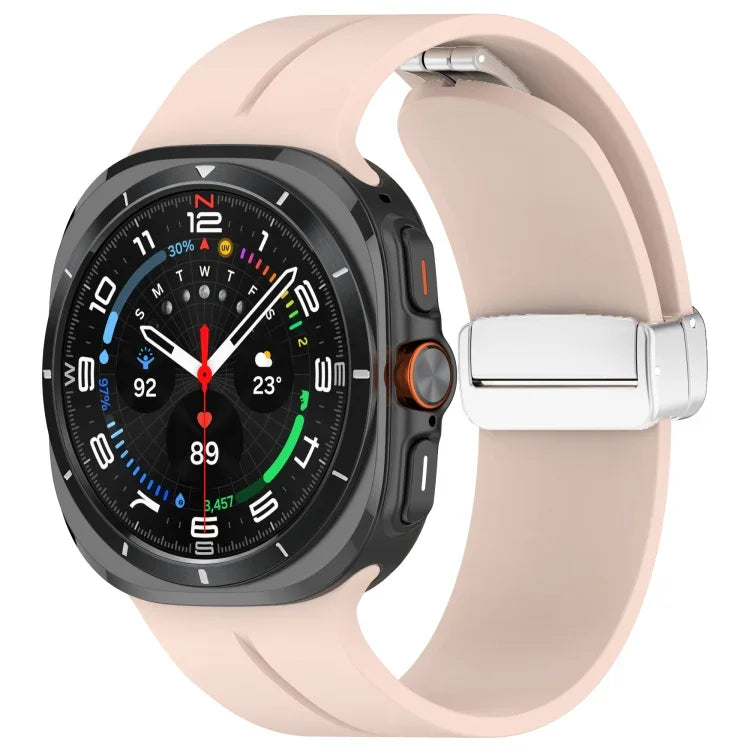 Für Samsung Galaxy Watch Ultra 47 mm / Ultra 2025 Groove Magnetisches Faltarmband mit silberner Schnalle aus Silikon