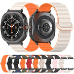 Für Samsung Galaxy Watch Ultra 47 mm, zweifarbiges magnetisches Silikonarmband mit Punktmuster