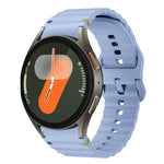 Wellenmuster genähtes Silikon-Uhrenarmband, für Samsung Galaxy Watch 7 40 / 44mm, für Samsung Galaxy Watch 6 Classic, für Samsung Galaxy Watch 6 40 / 44mm, für Samsung Galaxy Watch 5 40 / 44mm