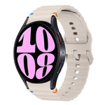 Wellenmuster genähtes Silikon-Uhrenarmband, für Samsung Galaxy Watch 7 40 / 44mm, für Samsung Galaxy Watch 6 Classic, für Samsung Galaxy Watch 6 40 / 44mm, für Samsung Galaxy Watch 5 40 / 44mm