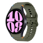 Wellenmuster genähtes Silikon-Uhrenarmband, für Samsung Galaxy Watch 7 40 / 44mm, für Samsung Galaxy Watch 6 Classic, für Samsung Galaxy Watch 6 40 / 44mm, für Samsung Galaxy Watch 5 40 / 44mm