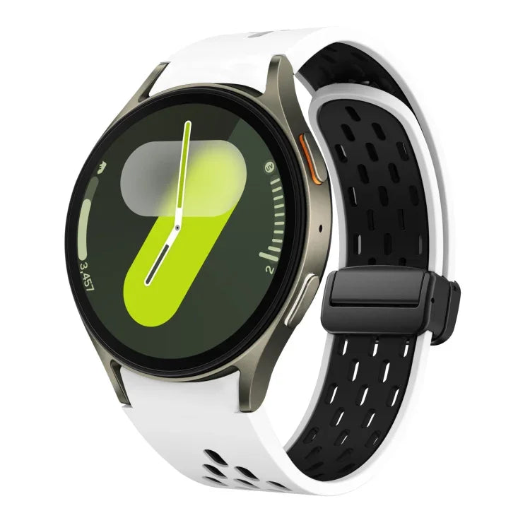 Zweifarbiges, magnetisches Silikon-Armband mit Faltschließe in Schwarz, passend für Samsung Galaxy Watch 7 (40/44 mm), Samsung Galaxy Watch 5 (40/44 mm), Samsung Galaxy Watch 4 (40/44 mm) und Samsung Galaxy Watch 4 Classic (42/46 mm).