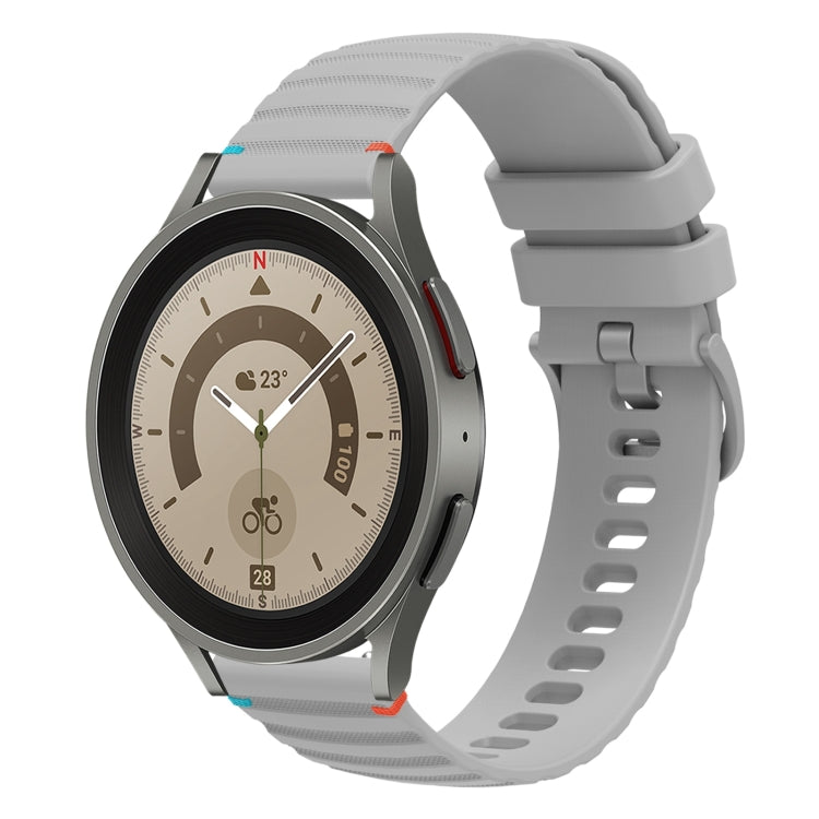 Welliges, gepunktetes, genähtes 20mm Silikon-Uhrenarmband, für Samsung Galaxy Watch 5 40 / 44mm, für Samsung Galaxy Watch 5 Pro 45mm, für Samsung Galaxy Watch 4 40 / 44mm, für Samsung Galaxy Watch 4 Classic 42 / 46mm