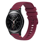 Wellenförmiges, gepunktetes, genähtes 20-mm-Silikonarmband, passend für Samsung Galaxy Watch 42 mm und Samsung Gear S2 Classic