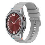 Gewelltes gepunktetes genähtes 20mm Silikon-Uhrenarmband, für Samsung Galaxy Watch FE 40mm, für Samsung Galaxy Watch 7 40 / 44mm, für Samsung Galaxy Watch 6 Classic 43 / 47mm, für Samsung Galaxy Watch 6 40 / 44mm