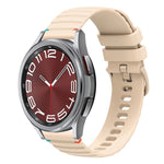 Gewelltes gepunktetes genähtes 20mm Silikon-Uhrenarmband, für Samsung Galaxy Watch FE 40mm, für Samsung Galaxy Watch 7 40 / 44mm, für Samsung Galaxy Watch 6 Classic 43 / 47mm, für Samsung Galaxy Watch 6 40 / 44mm