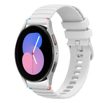 Welliges, gepunktetes, genähtes 20mm Silikon-Uhrenarmband, für Samsung Galaxy Watch 5 40 / 44mm, für Samsung Galaxy Watch 5 Pro 45mm, für Samsung Galaxy Watch 4 40 / 44mm, für Samsung Galaxy Watch 4 Classic 42 / 46mm