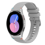 Welliges, gepunktetes, genähtes 20mm Silikon-Uhrenarmband, für Samsung Galaxy Watch 5 40 / 44mm, für Samsung Galaxy Watch 5 Pro 45mm, für Samsung Galaxy Watch 4 40 / 44mm, für Samsung Galaxy Watch 4 Classic 42 / 46mm