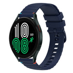 Welliges, gepunktetes, genähtes 20mm Silikon-Uhrenarmband, für Samsung Galaxy Watch 5 40 / 44mm, für Samsung Galaxy Watch 5 Pro 45mm, für Samsung Galaxy Watch 4 40 / 44mm, für Samsung Galaxy Watch 4 Classic 42 / 46mm