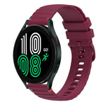 Welliges, gepunktetes, genähtes 20mm Silikon-Uhrenarmband, für Samsung Galaxy Watch 5 40 / 44mm, für Samsung Galaxy Watch 5 Pro 45mm, für Samsung Galaxy Watch 4 40 / 44mm, für Samsung Galaxy Watch 4 Classic 42 / 46mm