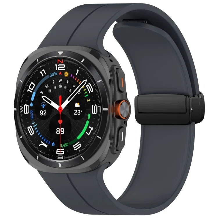 Silikonarmband im Groove-Stil mit Magnetverschluss für Samsung Galaxy Watch Ultra 47 mm