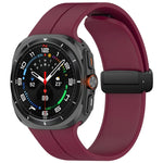 Silikonarmband im Groove-Stil mit Magnetverschluss für Samsung Galaxy Watch Ultra 47 mm