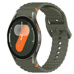 Welliges genähtes Schnellverschluss-Silikon-Uhrenarmband, für Samsung Galaxy Watch FE 40mm, für Samsung Galaxy Watch 7 44mm, für Samsung Galaxy Watch 7 40mm, für Samsung Galaxy Watch 6 Classic 47mm
