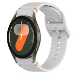 Welliges genähtes Schnellverschluss-Silikon-Uhrenarmband, für Samsung Galaxy Watch FE 40mm, für Samsung Galaxy Watch 7 44mm, für Samsung Galaxy Watch 7 40mm, für Samsung Galaxy Watch 6 Classic 47mm