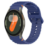 Welliges genähtes Schnellverschluss-Silikon-Uhrenarmband, für Samsung Galaxy Watch FE 40mm, für Samsung Galaxy Watch 7 44mm, für Samsung Galaxy Watch 7 40mm, für Samsung Galaxy Watch 6 Classic 47mm