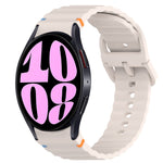 Welliges genähtes Schnellverschluss-Silikon-Uhrenarmband, für Samsung Galaxy Watch 6 44mm, für Samsung Galaxy Watch 6 40mm, für Samsung Galaxy Watch 6 Classic 43mm, für Samsung Galaxy Watch 5 Pro Golf Edition
