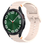 Welliges genähtes Schnellverschluss-Silikon-Uhrenarmband, für Samsung Galaxy Watch FE 40mm, für Samsung Galaxy Watch 7 44mm, für Samsung Galaxy Watch 7 40mm, für Samsung Galaxy Watch 6 Classic 47mm