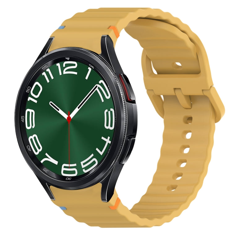 Welliges genähtes Schnellverschluss-Silikon-Uhrenarmband, für Samsung Galaxy Watch 6 44mm, für Samsung Galaxy Watch 6 40mm, für Samsung Galaxy Watch 6 Classic 43mm, für Samsung Galaxy Watch 5 Pro Golf Edition
