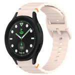 Welliges genähtes Schnellverschluss-Silikon-Uhrenarmband, für Samsung Galaxy Watch 6 44mm, für Samsung Galaxy Watch 6 40mm, für Samsung Galaxy Watch 6 Classic 43mm, für Samsung Galaxy Watch 5 Pro Golf Edition