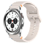 Silikonarmband mit Wellenmuster und Schnellverschluss, passend für Samsung Galaxy Watch 4 (44 mm), Samsung Galaxy Watch 4 (40 mm), Samsung Galaxy Watch 4 Classic (46 mm) und Samsung Galaxy Watch 4 Classic (42 mm).