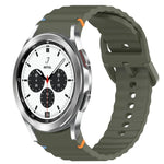 Silikonarmband mit Wellenmuster und Schnellverschluss, passend für Samsung Galaxy Watch 4 (44 mm), Samsung Galaxy Watch 4 (40 mm), Samsung Galaxy Watch 4 Classic (46 mm) und Samsung Galaxy Watch 4 Classic (42 mm).