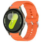 20 mm breites Silikon-Uhrenarmband mit Wellenmuster und Ziernähten, passend für Samsung Galaxy Watch 7 (40/44 mm)