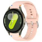 20 mm breites Silikon-Uhrenarmband mit Wellenmuster und Ziernähten, passend für Samsung Galaxy Watch 7 (40/44 mm)