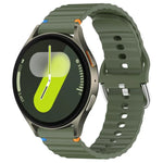 20 mm breites Silikon-Uhrenarmband mit Wellenmuster und Ziernähten, passend für Samsung Galaxy Watch 7 (40/44 mm)