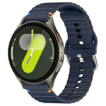 20 mm breites Silikon-Uhrenarmband mit Wellenmuster und Ziernähten, passend für Samsung Galaxy Watch 7 (40/44 mm)