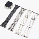 Magnetisches Milanaise-Armband aus Edelstahl mit einer Perle, passend für Apple Watch 46 mm / 49 mm / 45 mm / 44 mm