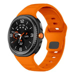 Silikon-Uhrenarmband mit Wellen- und umgekehrter Schnalle, für Samsung Galaxy Watch8 / Watch8 Classic