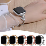 Armband mit vierblättrigem Kleeblatt-Motiv aus Metalllegierung, passend für Apple Watch 46 mm / 49 mm / 45 mm / 44 mm und 42 mm / 41 mm / 40 mm / 38 mm