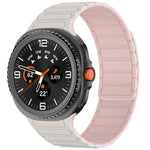 Magnetisches Silikon-Uhrenarmband mit drei Perlen, für Samsung Galaxy Watch8 / Watch8 Classic