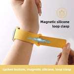 Magnetisches Silikon-Uhrenarmband mit Litschi-Muster, passend für Apple Watch 46 mm / 49 mm / 45 mm / 44 mm und 42 mm / 41 mm / 40 mm / 38 mm